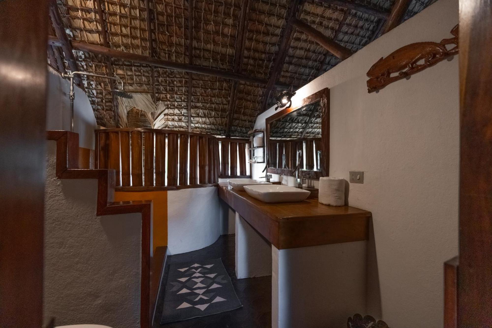 Villa Valiha Boutique Hotel Madirokely  Extérieur photo