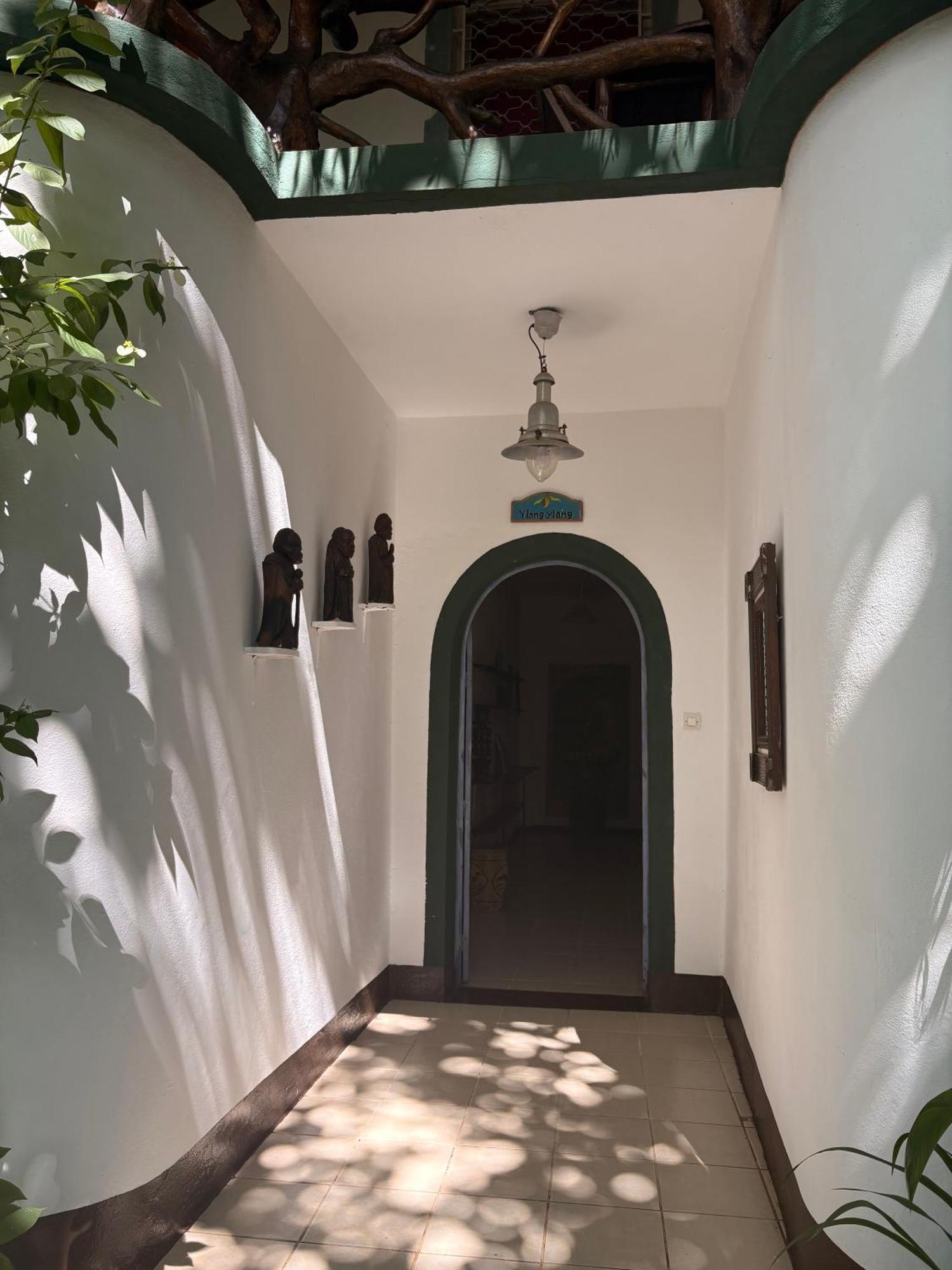 Villa Valiha Boutique Hotel Madirokely  Extérieur photo